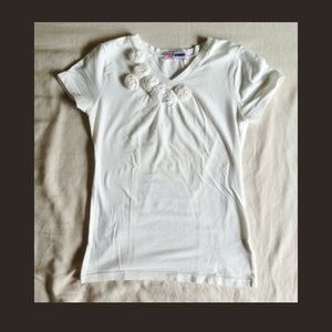 White roses t-shirt. Size 14 (142-151cm)